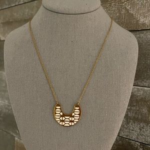 Stella and Dot Breezeblock Pendant Necklace